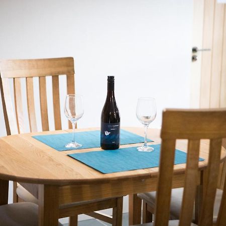 Vineyard Country Cottage Llanerch-Aeron Kültér fotó