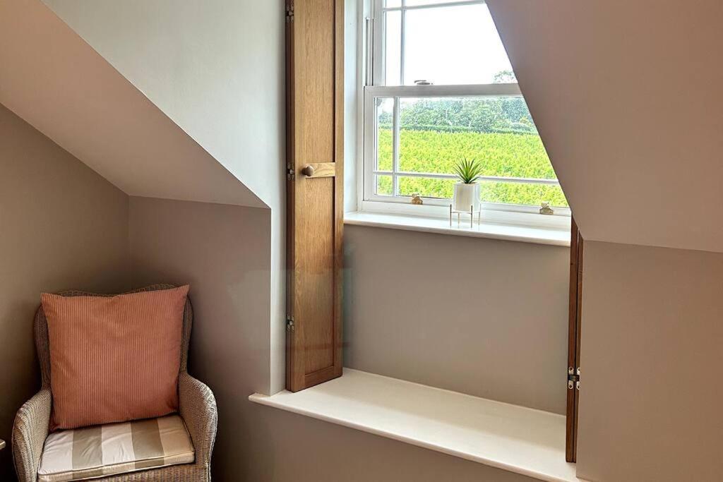 Vineyard Country Cottage Llanerch-Aeron Kültér fotó